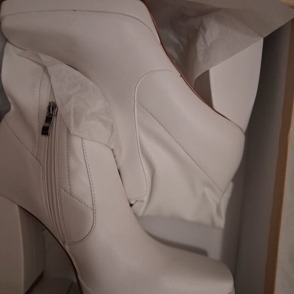 Women bundle - Picture 6 of 16